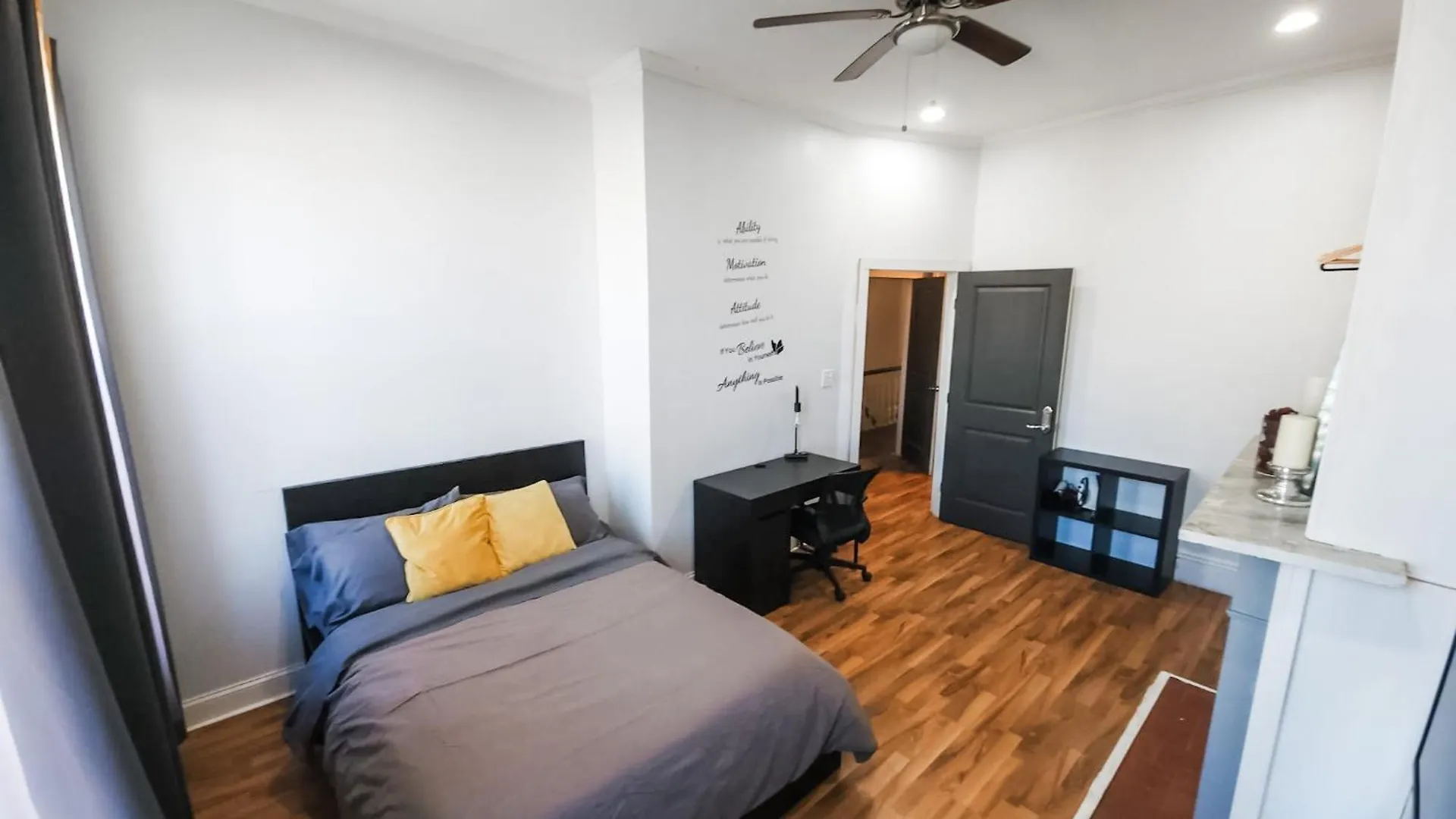 Homestay Historic Bushwick, Brooklyn Brownstone Apartment New York