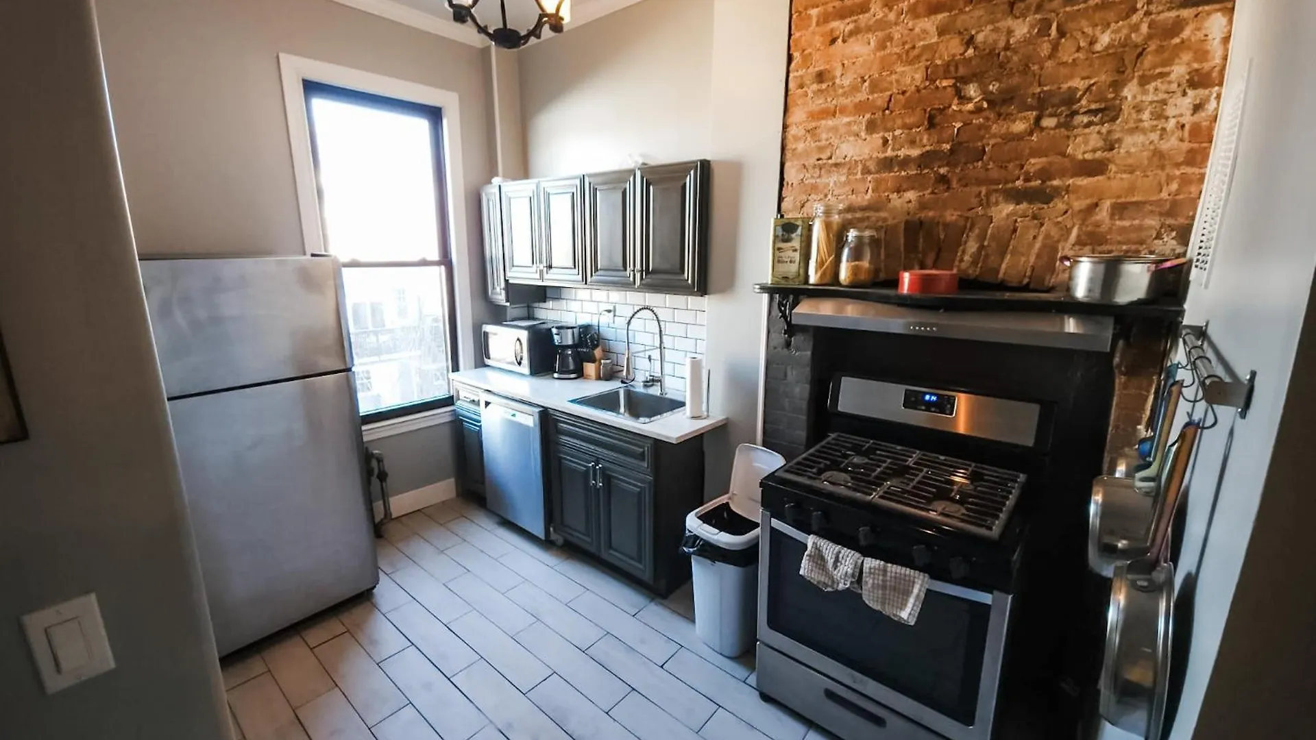 Homestay Historic Bushwick, Brooklyn Brownstone Apartment New York United States